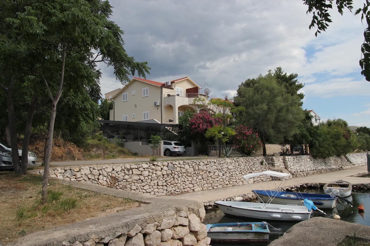 Apartments Time Off Zaboric Buitenkant foto